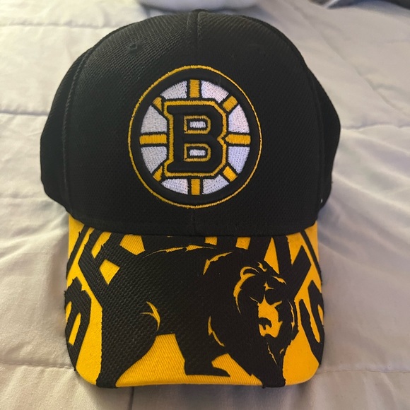 Reebok Center Ice Boston Bruins Hat - Picture 1 of 5